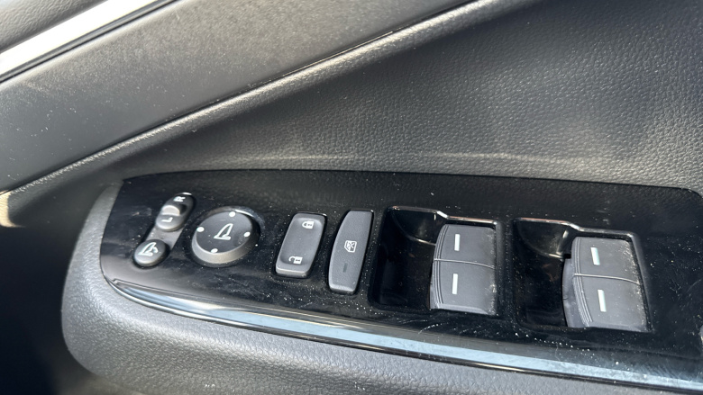 Honda HR-V 1.5 eHEV Advance 5dr CVT Hybrid Hatchback